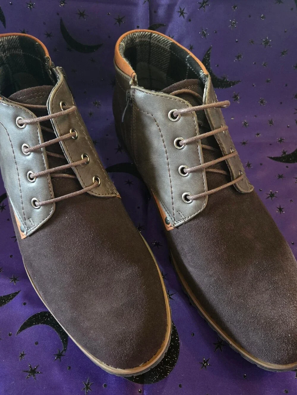 Bruno Marc Men's Suede & Faux Leather Side-Zip Chukka Boots Brown Size 9.5 NWOT